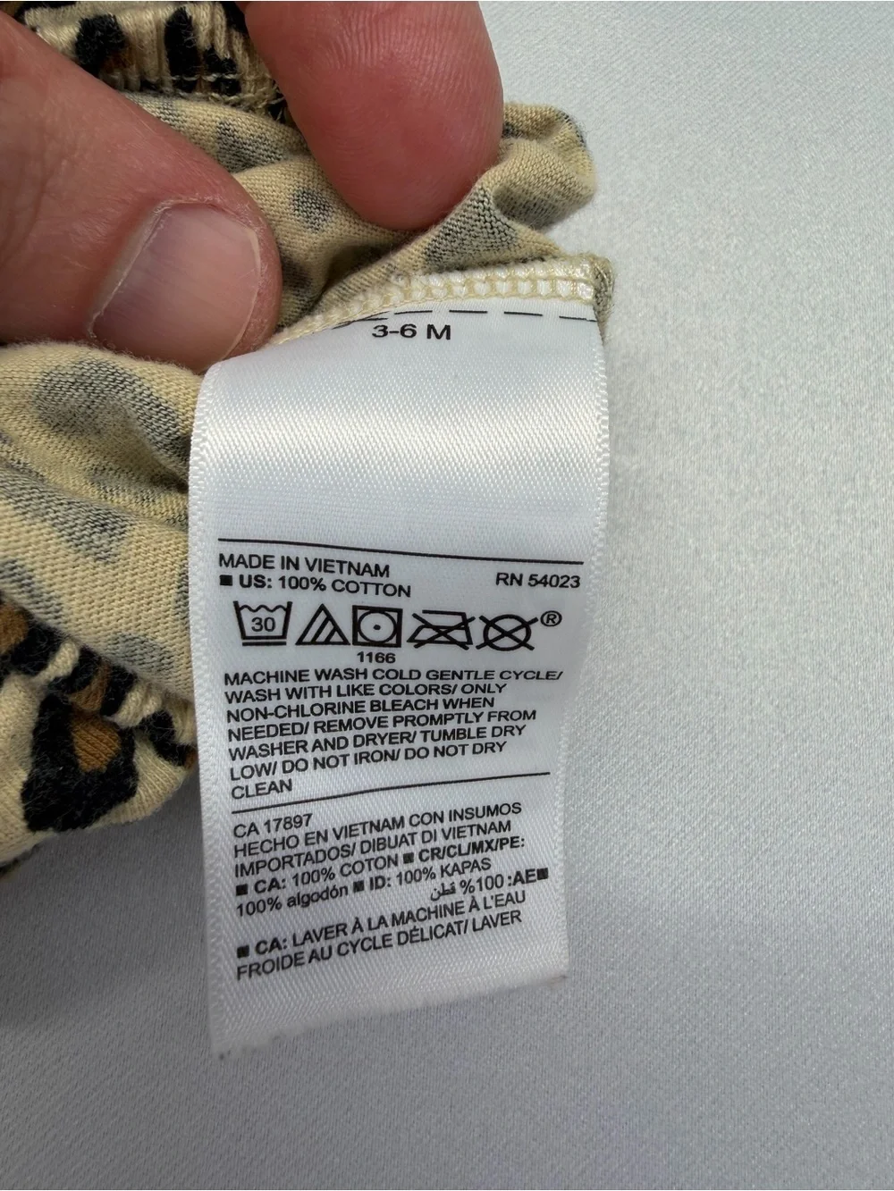 Old Navy Baby Girl Leopard Romper | GUC | 3–6M